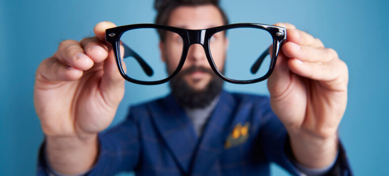 Significance of Quality Spectacles: Why Choosing the Right Glasses Matters