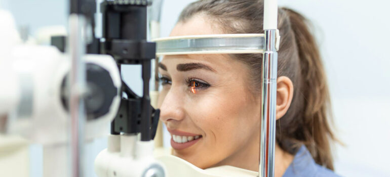 Understanding Ptosis: Causes, Symptoms, Diagnosis, and Treatment